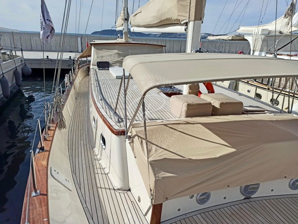 1984/2018 CUSTOM KETCH 21M