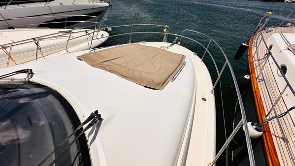 2011 PRESTIGE 440 S 