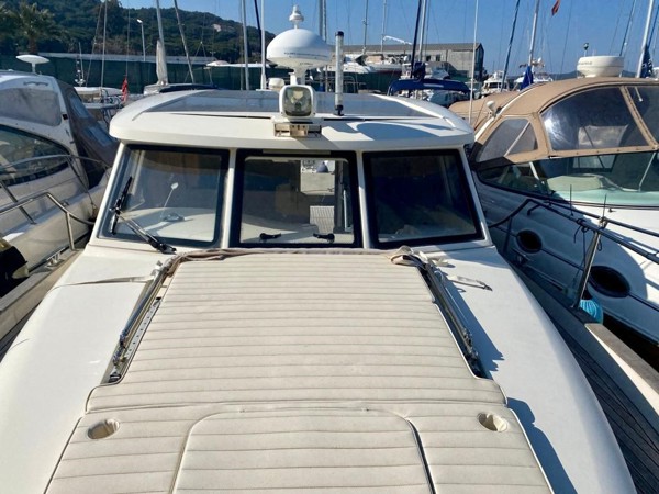 2016 GREENLINE 33 HYBRID