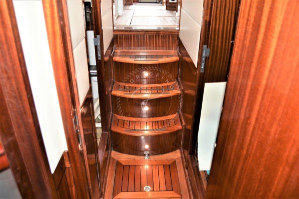 2007 ALEN YACHT 425