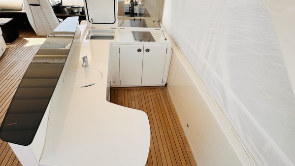 2014 PRINCESS 88