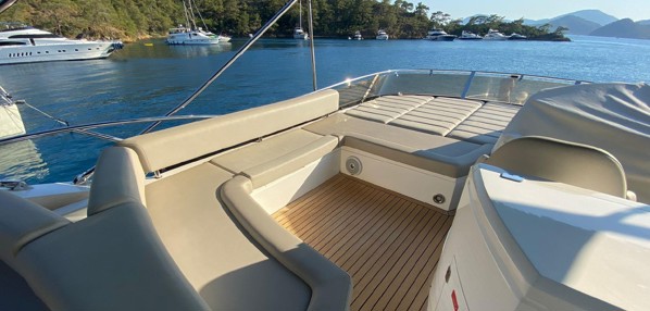 2012 SUNSEEKER MANHATTAN 63