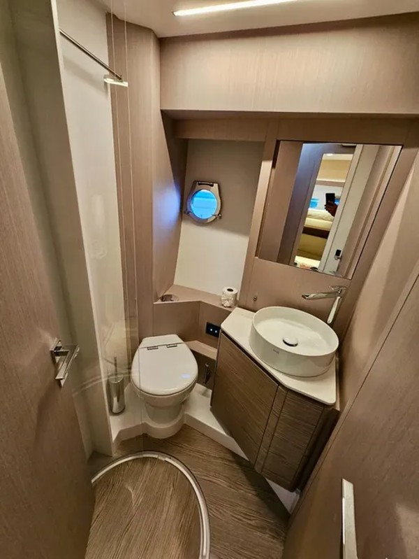 2023 FERRETTI 500 FLY