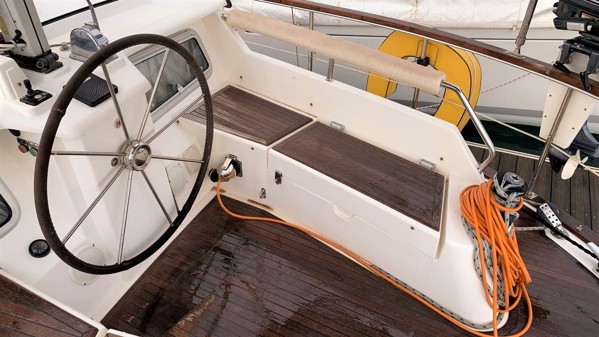 2007 NAUTICAT 331 