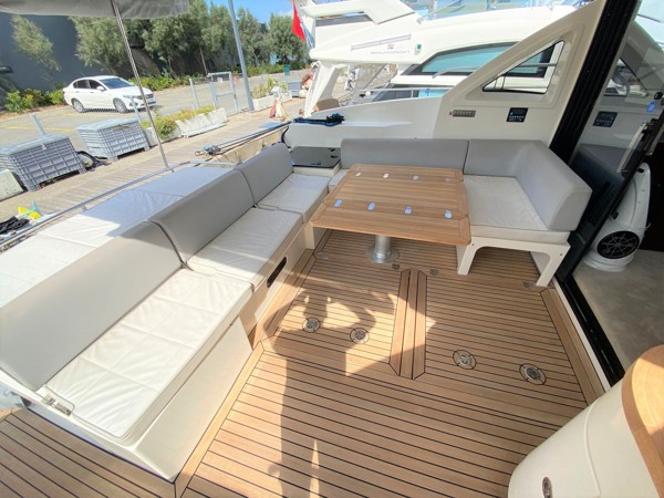 2013 ABSOLUTE 53 STY