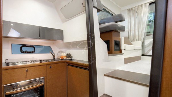 2011 PRESTIGE 350