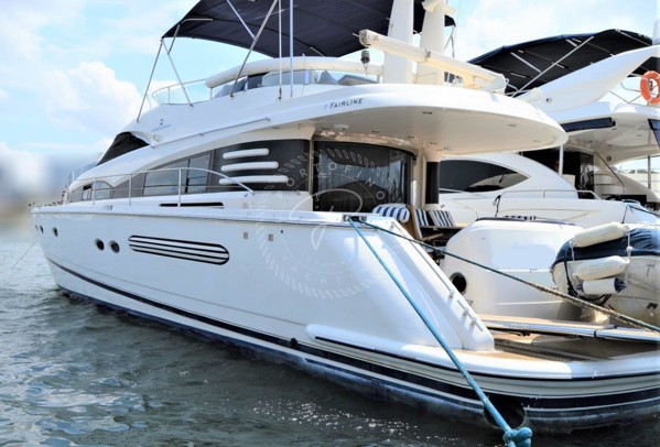 2001 | 2018 FAIRLINE SQUADRON 62