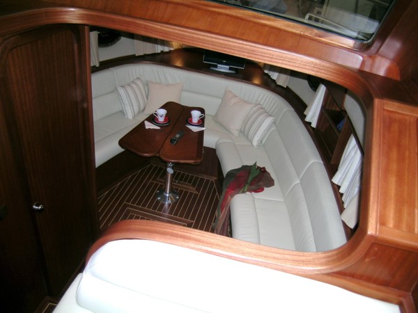 2012 VIKING MARIN 34 SEDAN