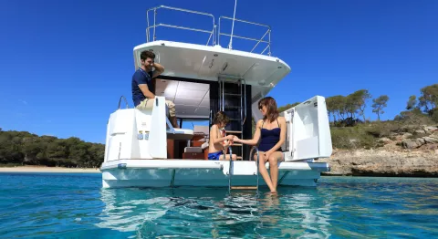 2018 SWIFT TRAWLER 30