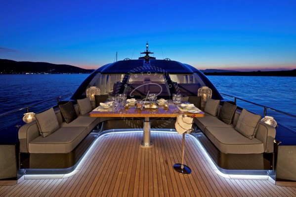 2011/2017 GOLDEN YACHTS CUSTOM 40M