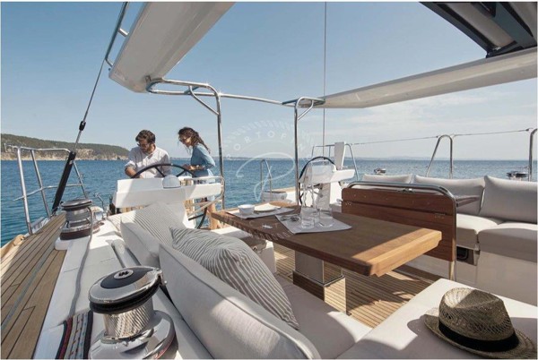 2018 BENETEAU SENSE 57