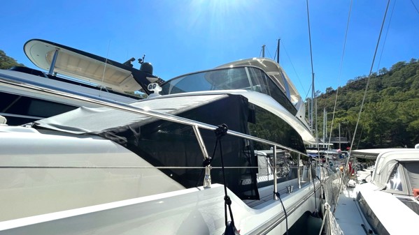2019 ABSOLUTE 58 FLY