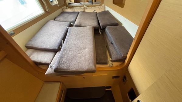 2008 LAGOON 440