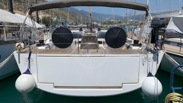 2018 DUFOUR 56 EXCLUSIVE