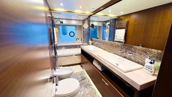 2015 PRINCESS 88