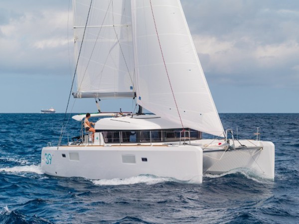 2014 LAGOON 39