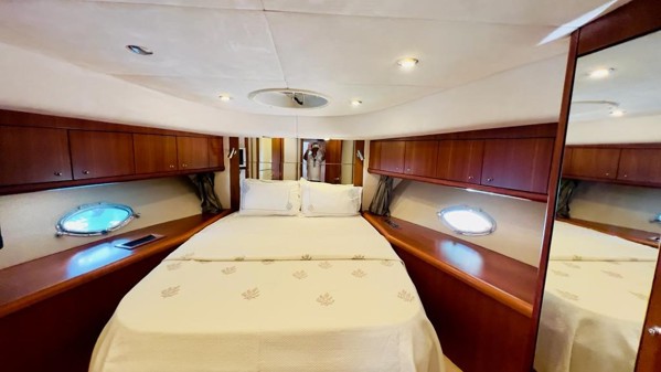 2009 SUNSEEKER MANHATTAN 60