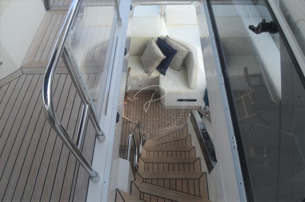 2015 ABSOLUTE 60 FLY