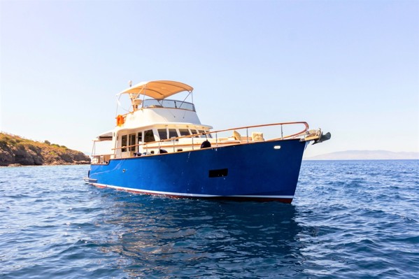 2008 CUSTOM TRAWLER 55