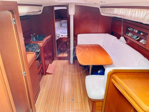 2008 GRAND SOLEIL 37