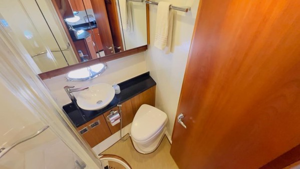 2009 SUNSEEKER MANHATTAN 60