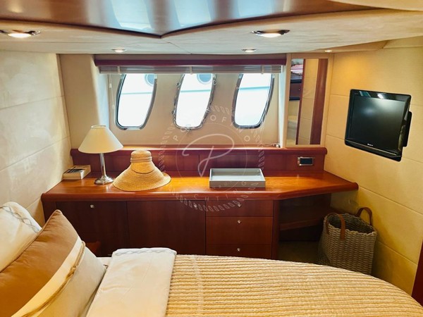 2007 SUNSEEKER MANHATTAN 60