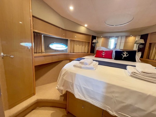 2009 PRINCESS 50