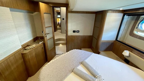 2017 AZIMUT MAGELLANO 53