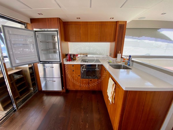 2018 SUNSEEKER MANHATTAN 66