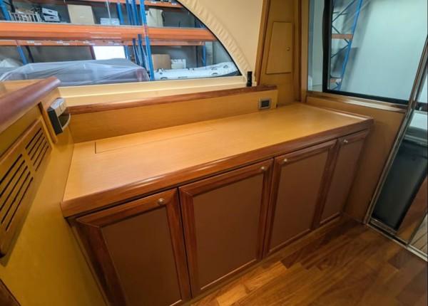 2006 MOCHI CRAFT DOLPHIN 51