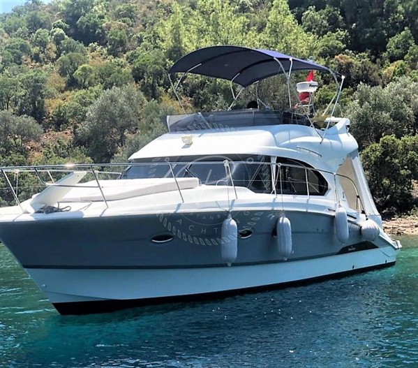 2013 BENETEAU ANTARES 42