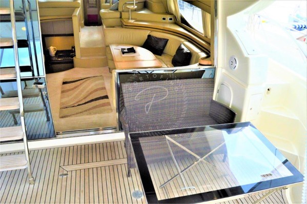 2006 FERRETTI 550 FLY