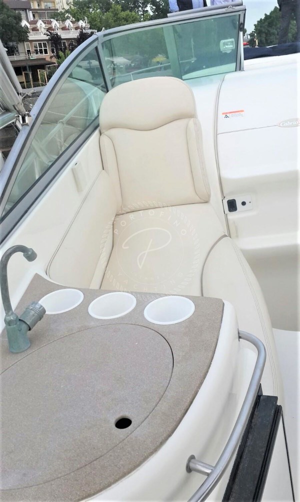 2005 LARSON CABRIO 274