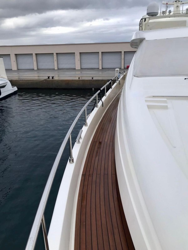 1999/2010 FERRETTI YACHTS 72