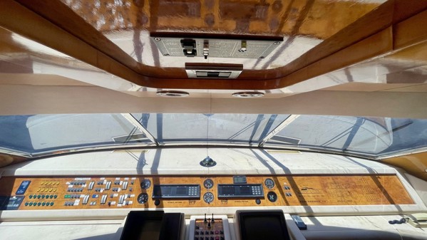 1997 SANLORENZO 72 SL