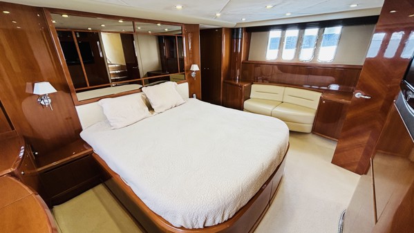 2008 PRINCESS 21M 