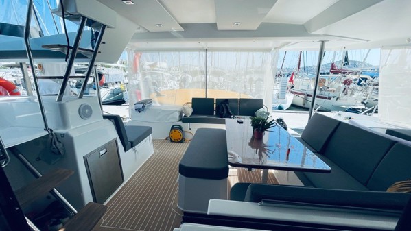 2023 FOUNTAINE PAJOT ASTREA 42 
