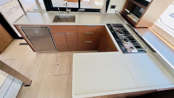 2021 LAGOON 46 OWNER’S VERSION
