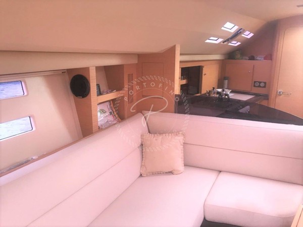 2012 AZUREE 40 VOYAGE