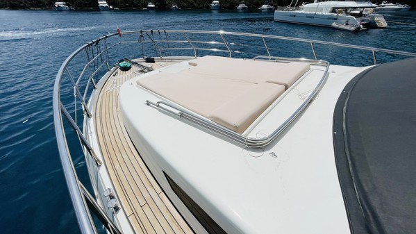 2017 LEOMAR 62