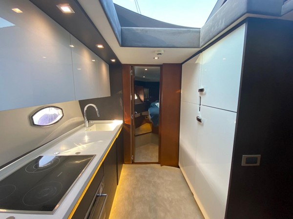2013 ABSOLUTE 53 STY