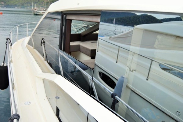 2013 ABSOLUTE 53 STY