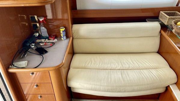 2008 JEANNEAU PRESTIGE 46