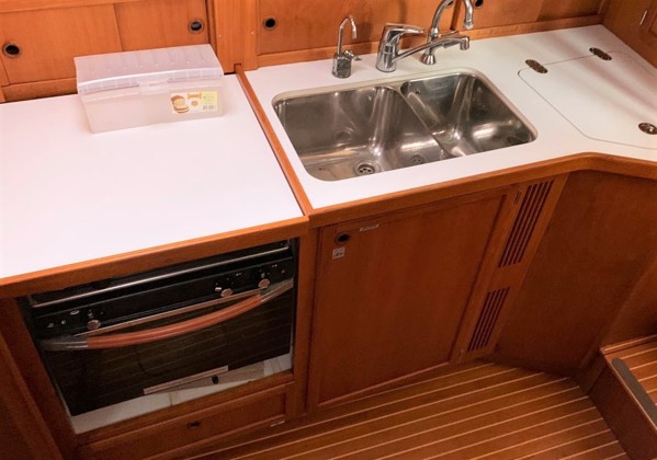 2007 NAUTICAT 331 