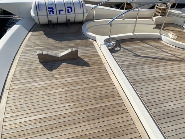2007 AZIMUT 80