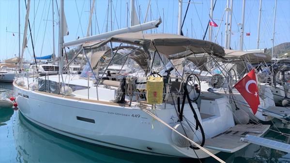2017 JEANNEAU SUN ODYSSEY 449