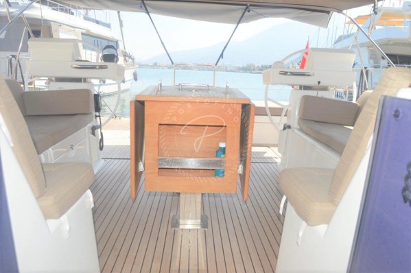 2018 DUFOUR 56 GL EXCLUSIVE