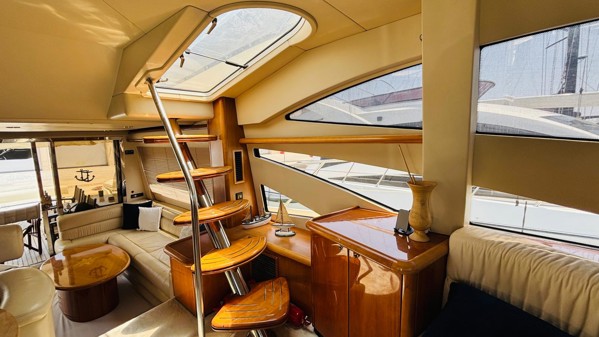 2000 SUNSEEKER MANHATTAN 64
