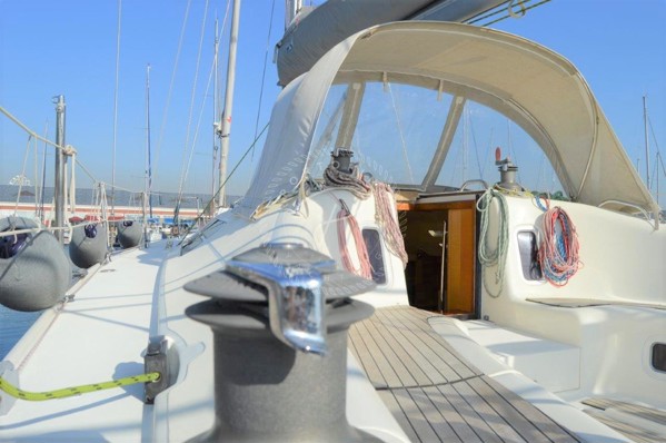 2011 AZUREE 40