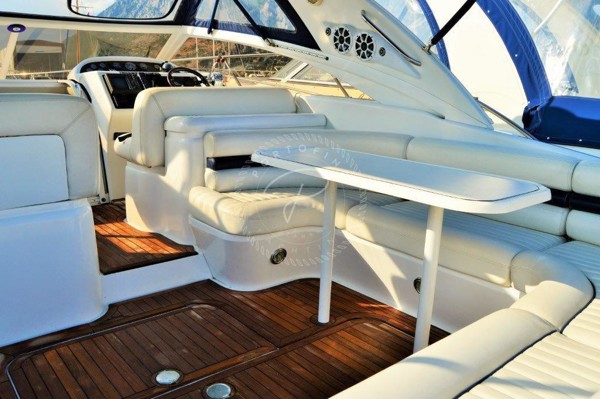 1997 PRINCESS V40